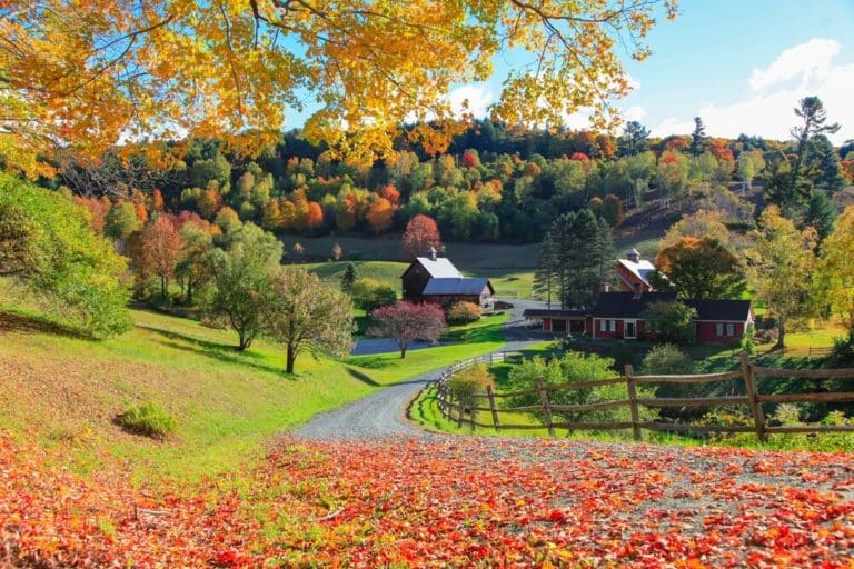 Gorgeous rural scenery with fall foliage - one of the best things to do in Woodstock, VT